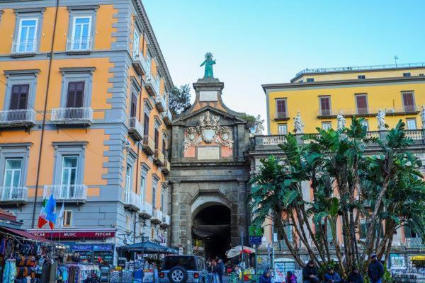 Guest house Dante & Serenella Station Naples