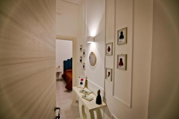 Dante & Serenella Station Guest house *